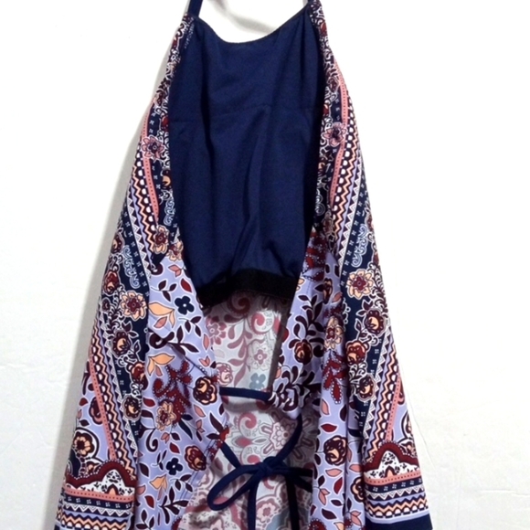 KONA SOL NAVY BLUE HALTER TIE BACK OUT FLORAL BANDANA SWIM TOP SIZE LARGE NWT - Picture 5 of 7